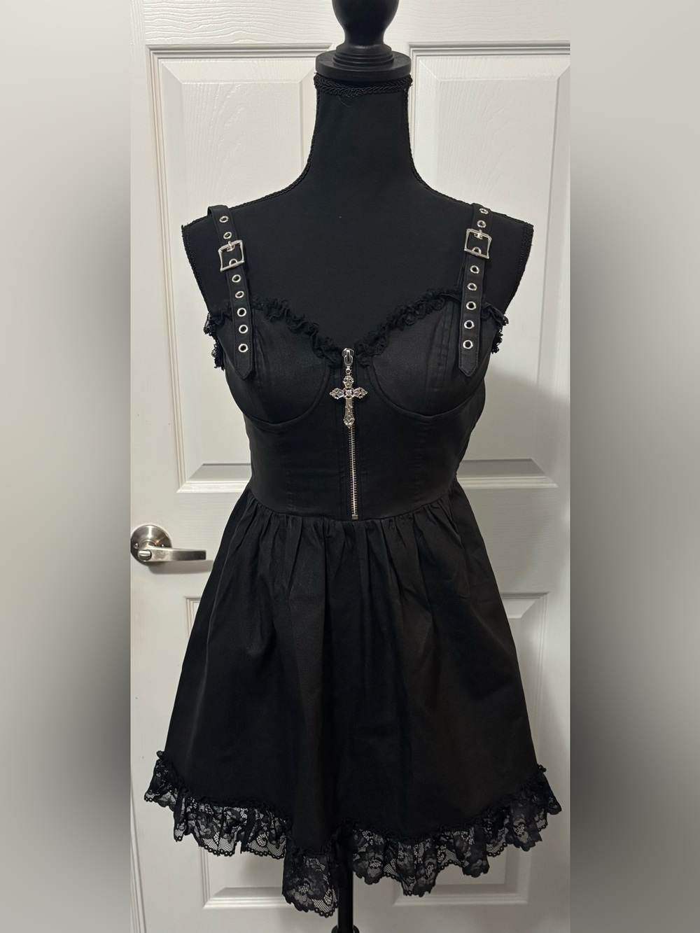 NWT Dolls Kill / Widow Burn The Throne Bustier Dress